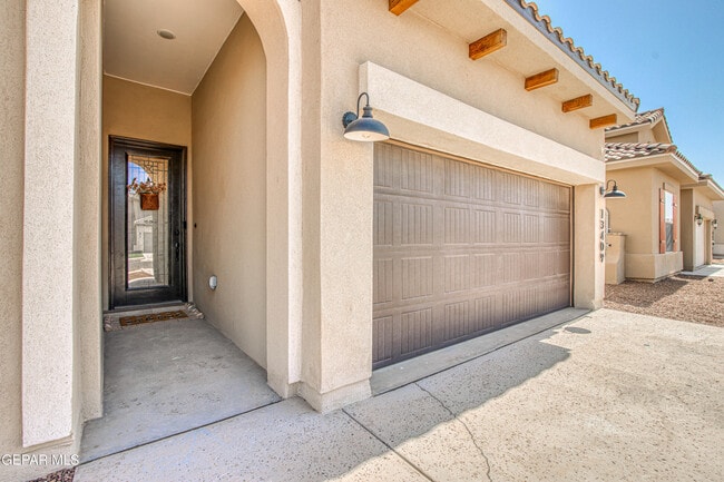 Building Photo - 13409 Carterton Ave