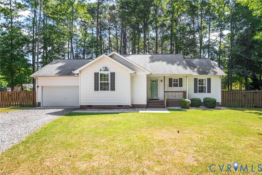 Building Photo - 2099 Yacht Club Rd