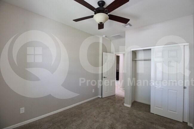 Building Photo - 26130 N 121st Ave