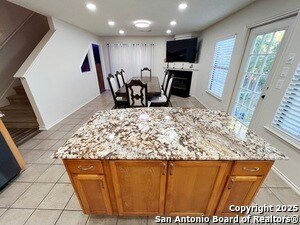 Building Photo - 10214 Sandbrook Hill