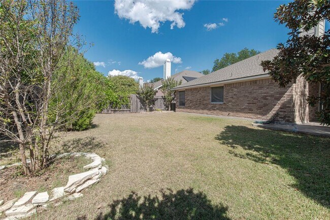 Building Photo - 13400 Caballero Cove