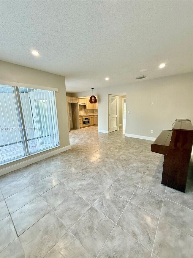 Building Photo - 341 23rd Way S