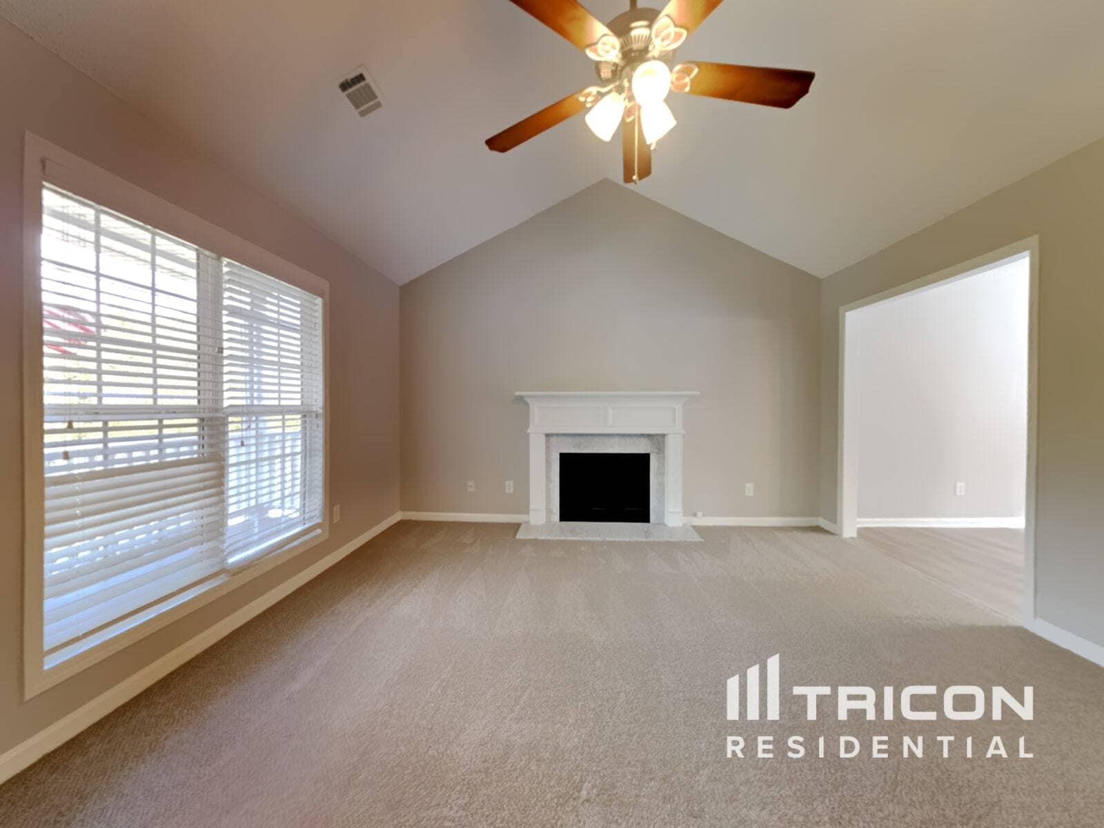 Building Photo - 1693 Bismarck Cir