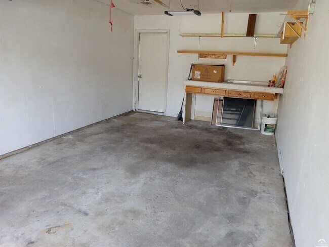 Building Photo - 3241 Glacier Dr