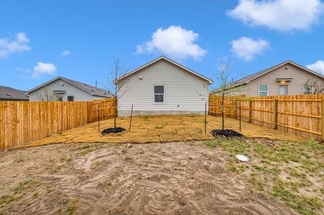 Building Photo - Beautiful Rental Home Located near 410 and Old Pearsall Rd.