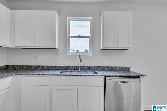 Building Photo - 76 Orchid Ln