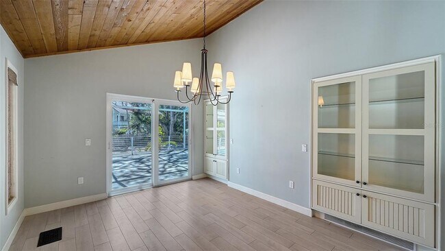 Building Photo - 5310 Hidden Harbor Rd