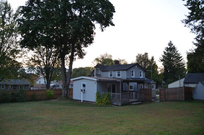 Back - 88 Boynton Ave