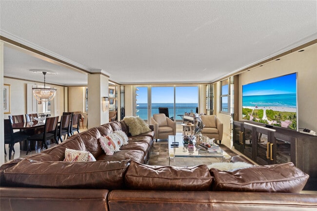 Building Photo - 1920 S Ocean Dr