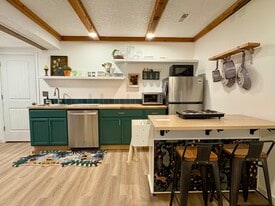 Building Photo - 1910 NW 108th Ave