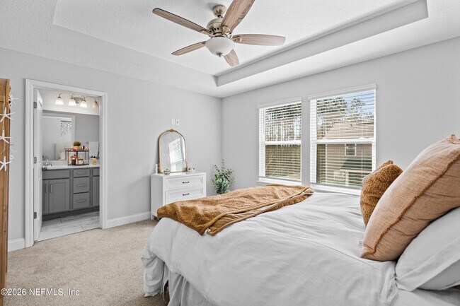 Building Photo - 12050 Calvesta St