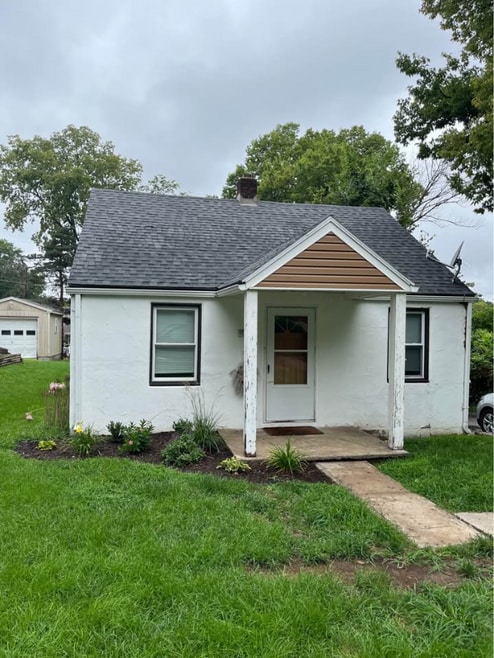 Building Photo - 5124 N Lawn Ave