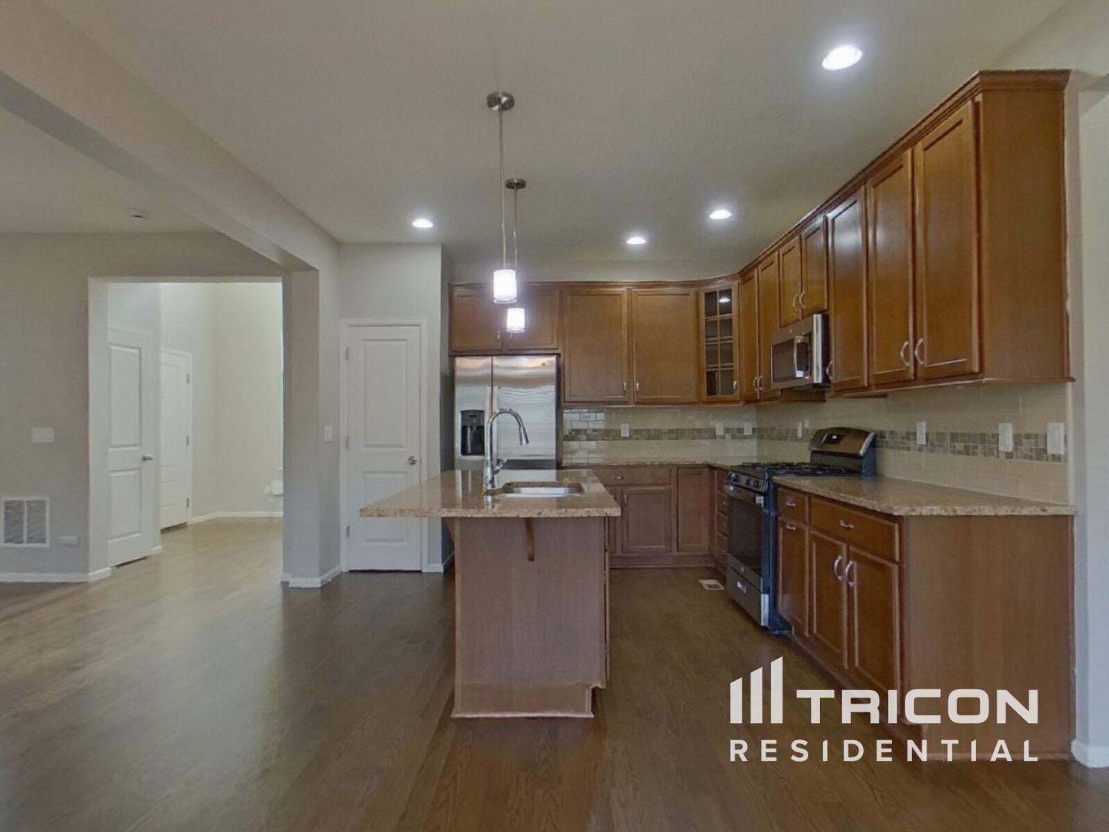 Building Photo - 6354 N Genoa Way