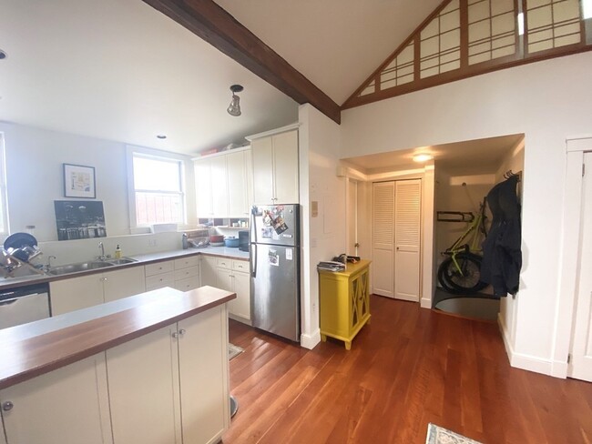 Building Photo - 441 Shawmut Ave