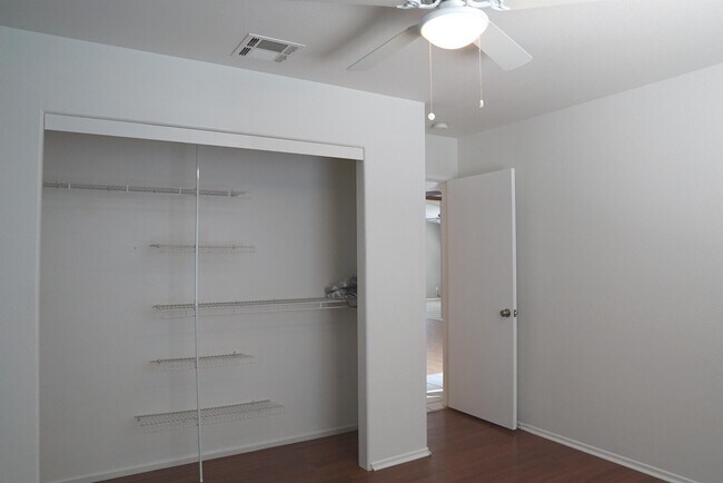 Building Photo - 51605 Avenida Ramirez