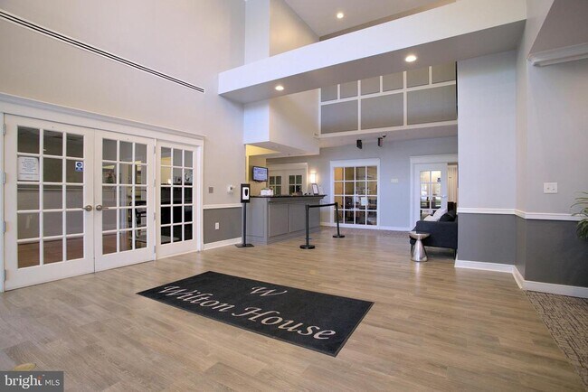 Building Photo - 2726 Gallows Rd