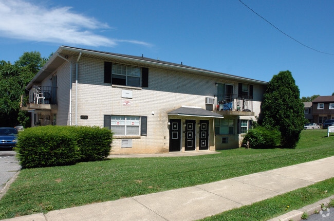 Building Photo - Mountain Lane Apartments