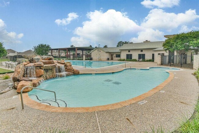Building Photo - 11911 Timpnogos Dr