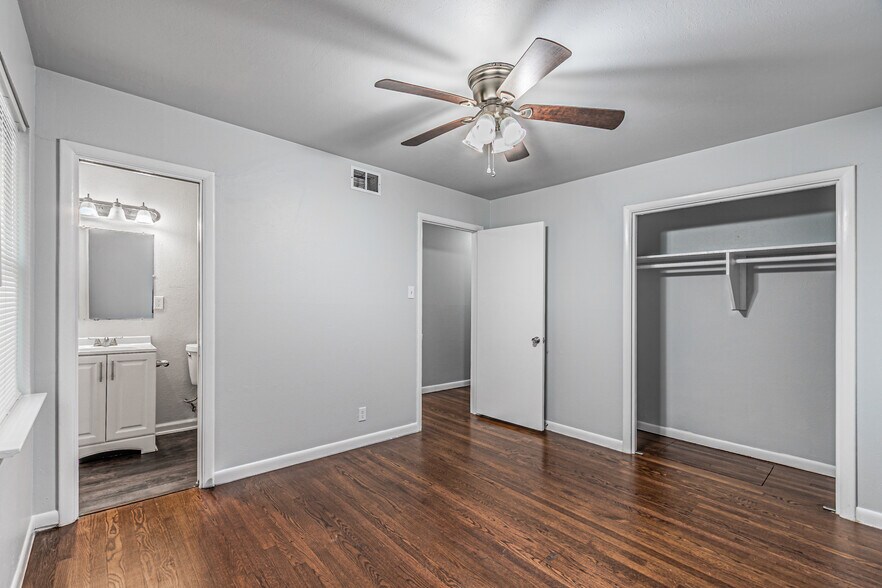 Building Photo - 1828 Baxley Dr