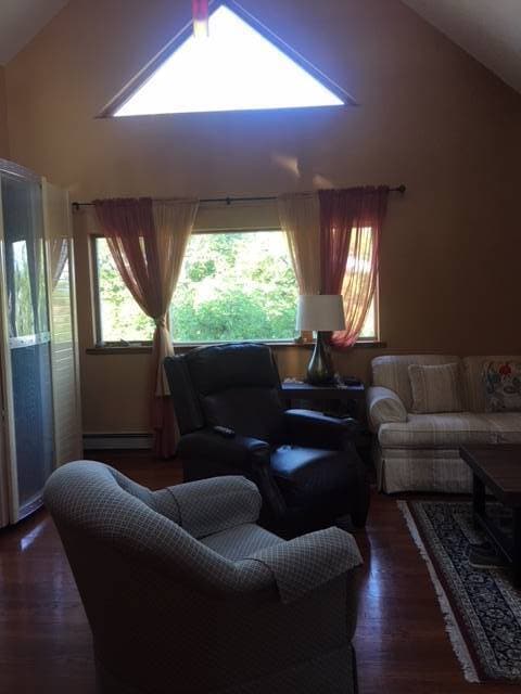 Building Photo - 157-70 11th Ave