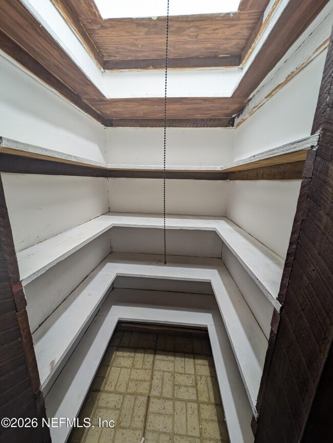 Building Photo - 183 Sherman Dr Cir