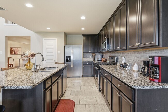 Building Photo - 1026 Bayou Meadow Dr