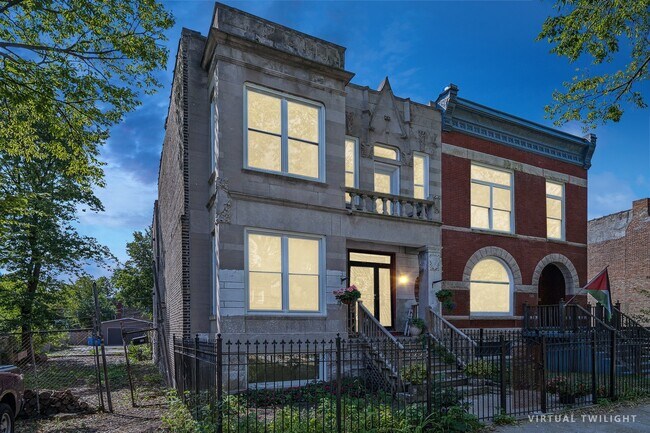 Primary Photo - 3217 W Fulton Blvd