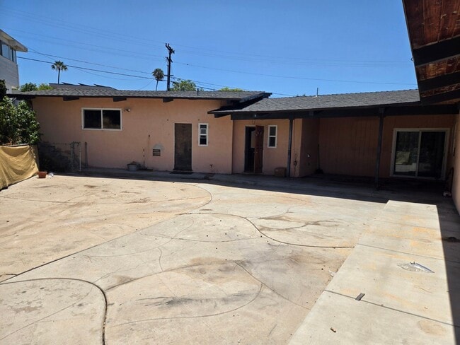 Building Photo - 5310 Prosperity Ln