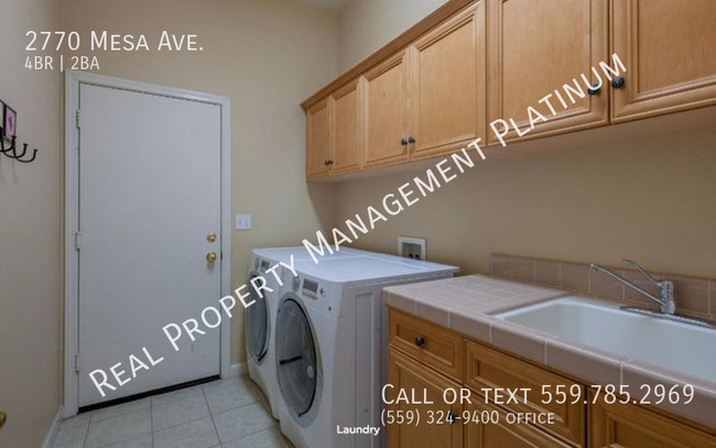 Building Photo - $2,400 Clovis 4 Bedroom, Solar Panels - Te...
