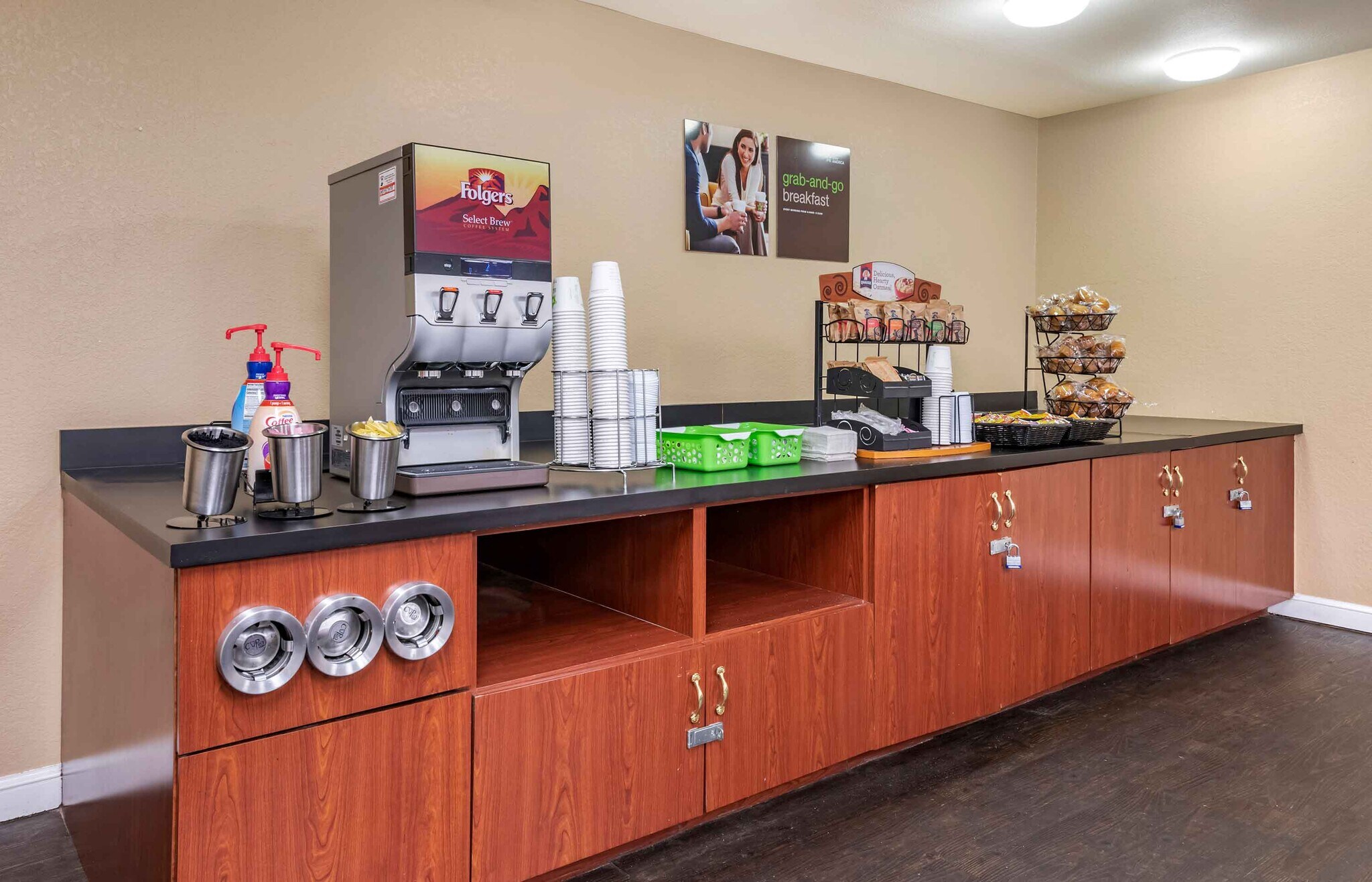 Building Photo - Furnished Studio-Orlando - Southpark - Commodity Circle