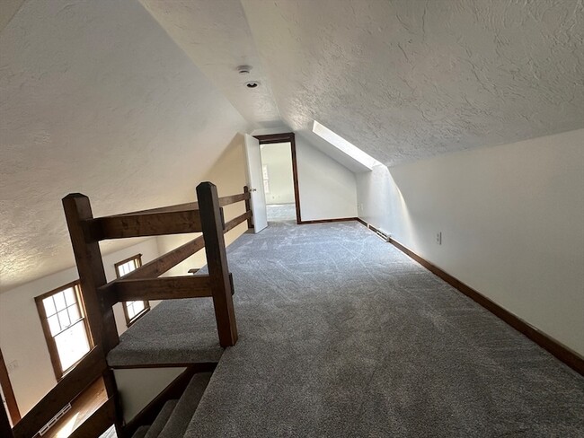 Building Photo - 63 Crabtree Rd