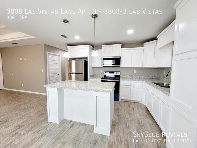 Building Photo - 3808 Las Vistas Ln