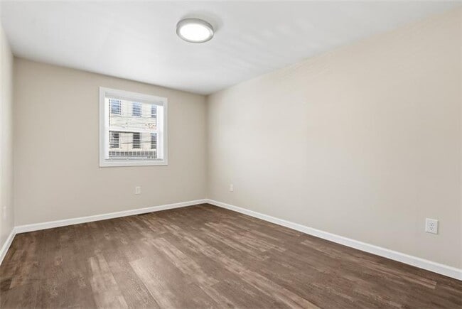 Building Photo - 342 Butler St