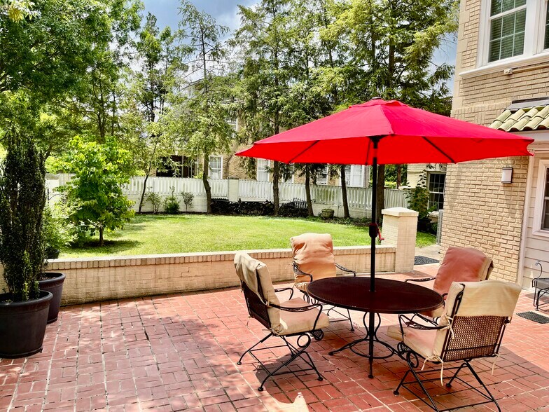 Private patio and yard - 3828 Cathedral Ave NW