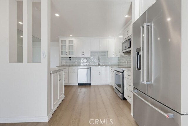 Building Photo - 3200 La Rotonda Dr