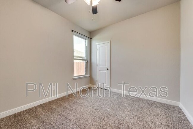 Building Photo - 1404 El Cerrito Ln