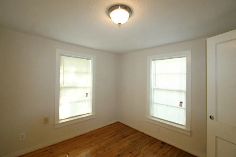 Building Photo - 4506 Hershe St
