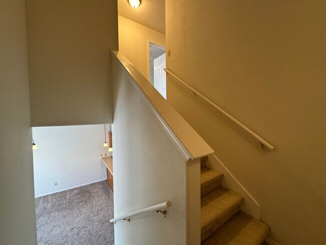 Building Photo - 318 Carmel Valley Way