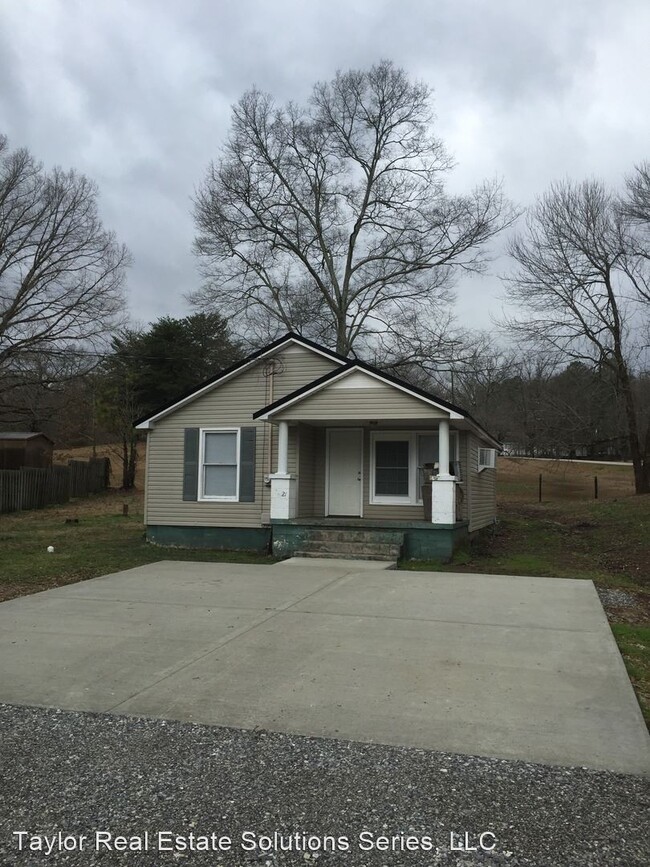 Building Photo - 2 br, 1 bath House - 2221 South Pelham Road