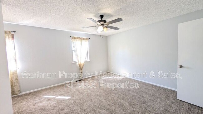 Building Photo - 6371 Galway Dr