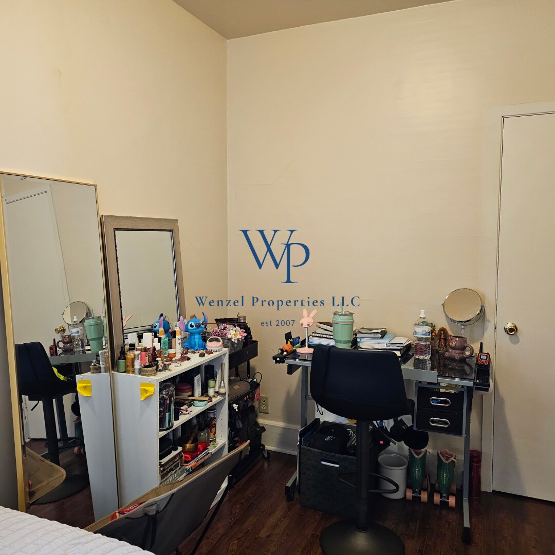 Building Photo - 1411 Marshall St