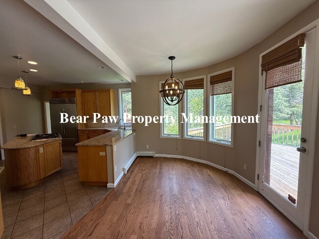 Building Photo - Beautiful Home in Riva Chase!
