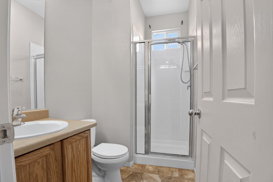 Building Photo - 10648 Bandera Mountain Ln