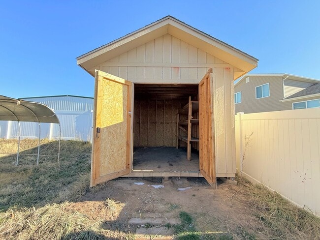 Building Photo - 250 N 360 W