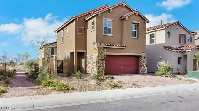 Building Photo - 404 Grand Toccata St