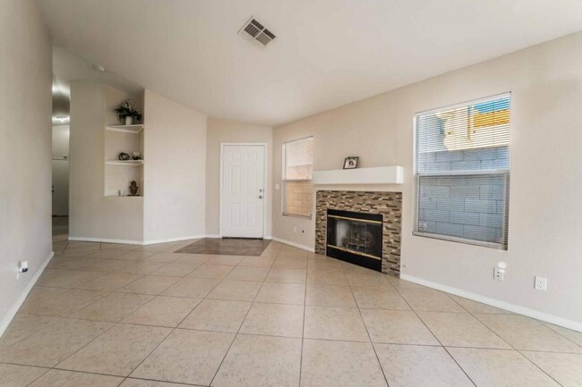 Building Photo - 6617 Lund Dr