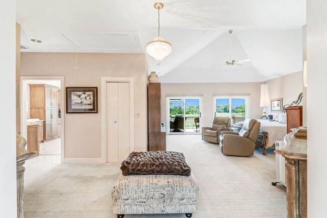 Building Photo - Spectacular Sea Pines Home - Marsh/Water Views!