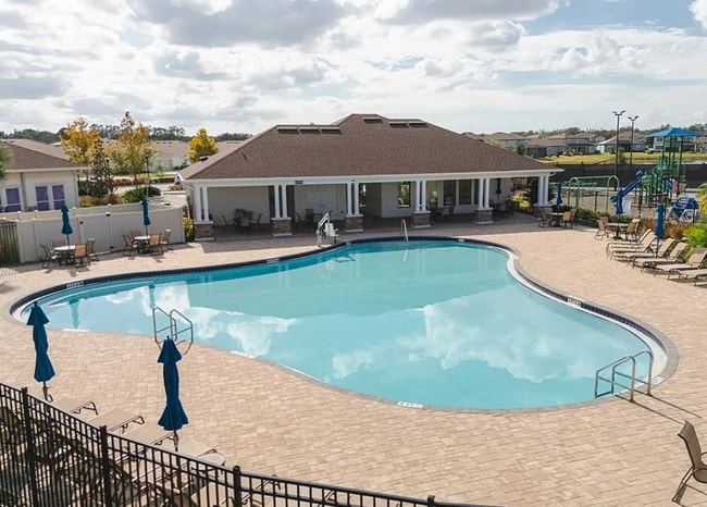 Building Photo - 12609 Maple Bonsai Dr