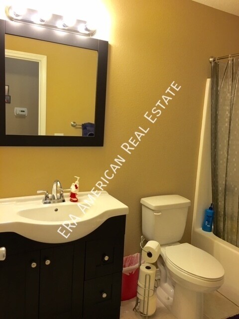 Building Photo - 101 Lear Ct