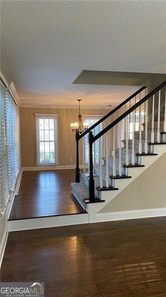 Building Photo - 416 Carmain Ln